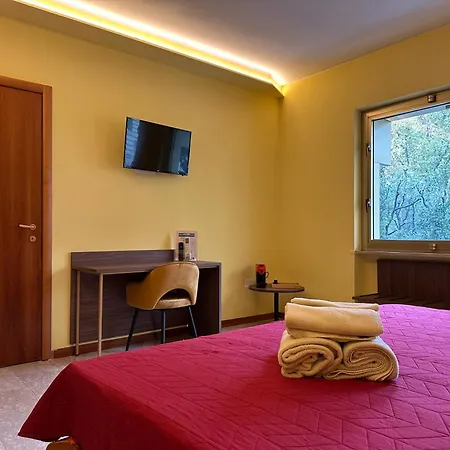 Cconforthotels Murat Garden Pensión Bari