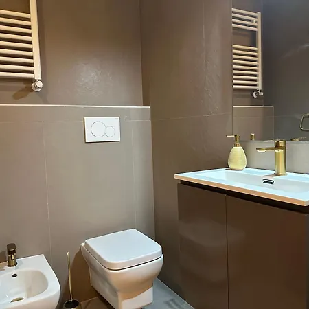 בית הארחה Cconforthotels Murat Garden בארי